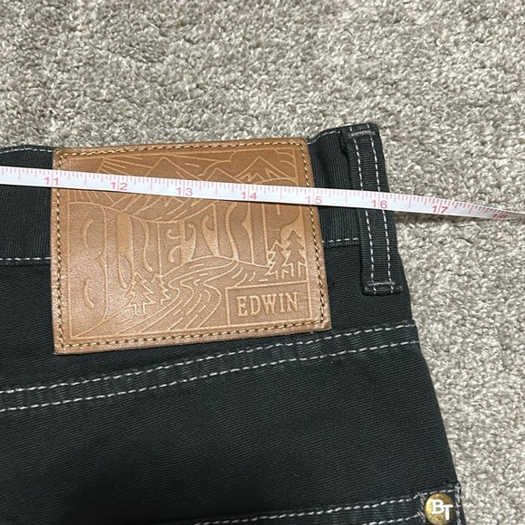 Vintage Edwin Baggy Black Jean Shorts - Picture 8 of 8